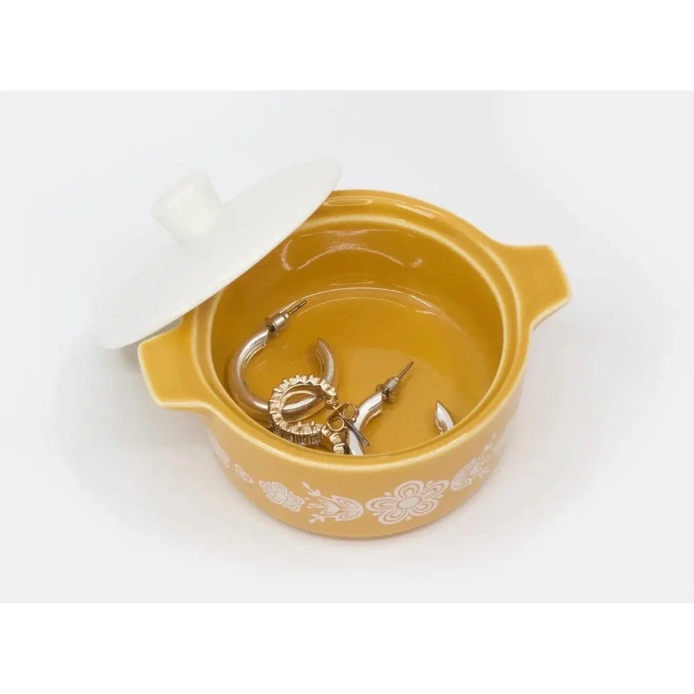 NIP Mini Spring Ceramic Trinket‎ Box w/Lid Vintage Style